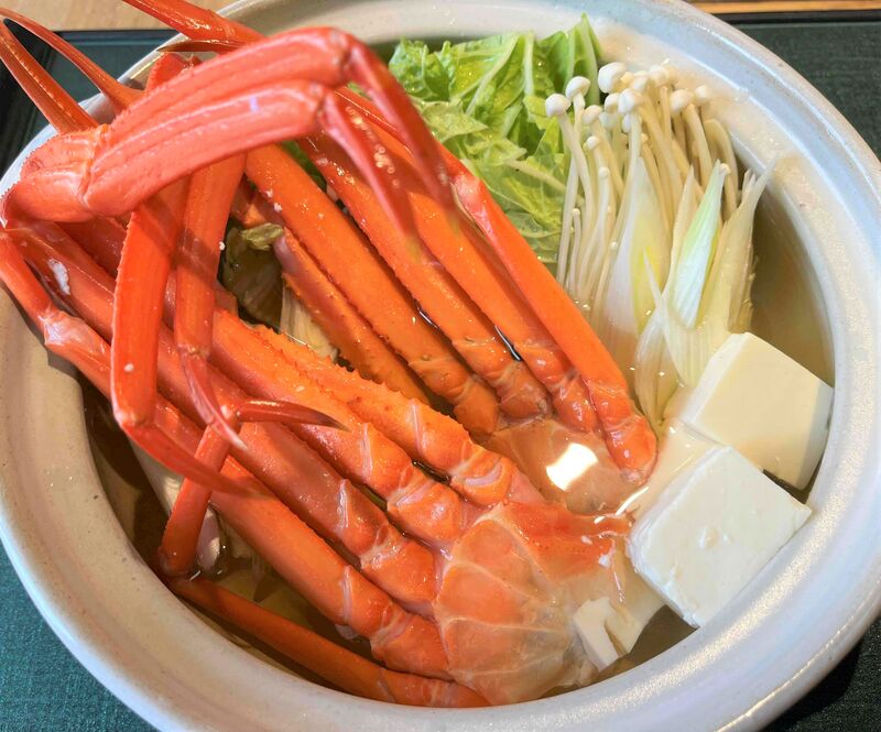 富山湾の味をご自宅で。紅ずわいがに鉄砲汁（かに鍋）セット（2～4人前）